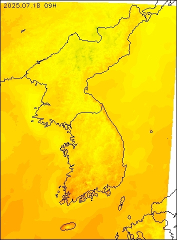 2025-07-18 09 : 00