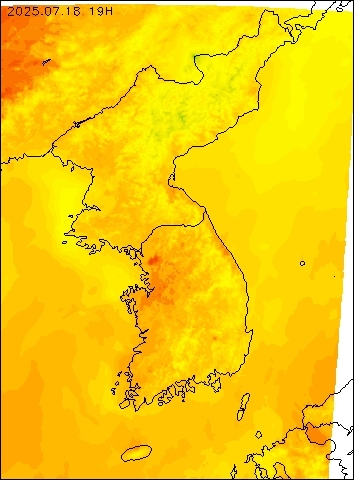 2025-07-18 19 : 00