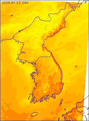 2025-07-23 09 : 00