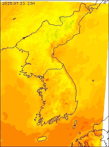 2025-07-23 23 : 00