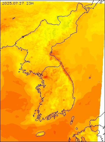 2025-07-27 23 : 00