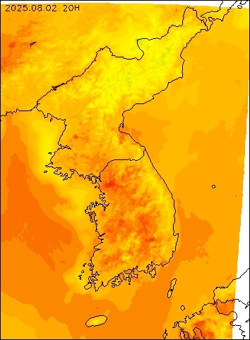 2025-08-02 20 : 00