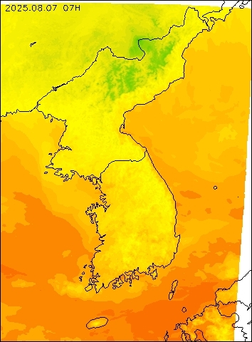 2025-08-07 07 : 00