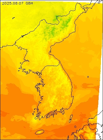 2025-08-07 08 : 00