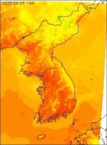 2025-08-07 16 : 00