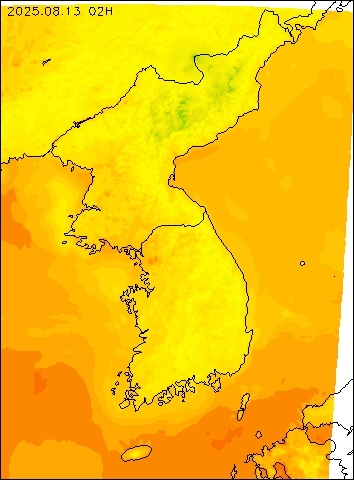 2025-08-13 02 : 00