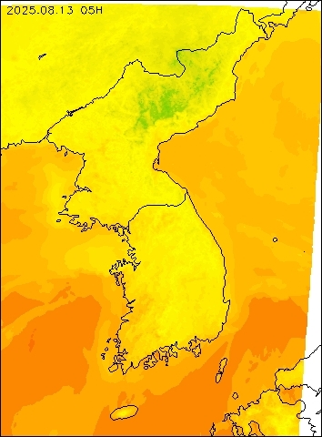 2025-08-13 05 : 00