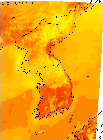 2025-08-14 15 : 00