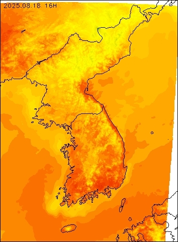 2025-08-18 16 : 00