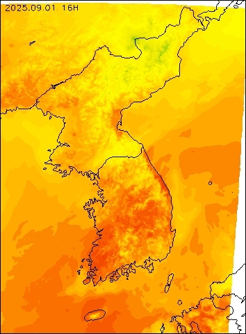 2025-09-01 16 : 00