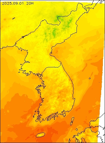 2025-09-01 20 : 00