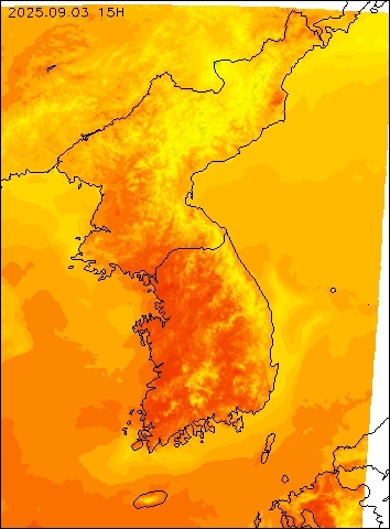 2025-09-03 15 : 00