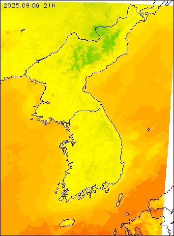 2025-09-09 21 : 00