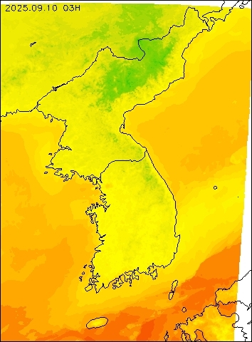 2025-09-10 03 : 00