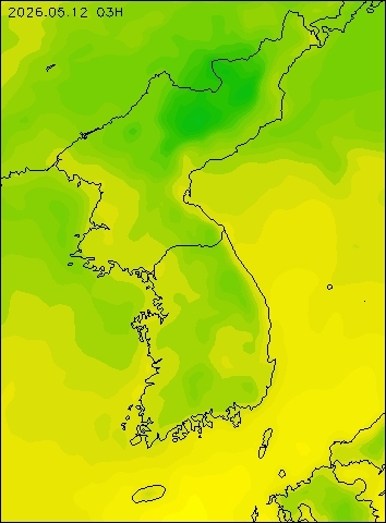 2026-05-12 03 : 00