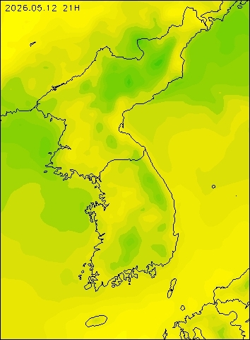 2026-05-12 21 : 00