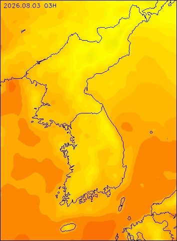 2026-08-03 03 : 00