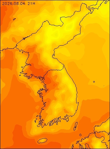 2026-08-04 21 : 00