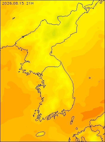 2026-08-15 21 : 00