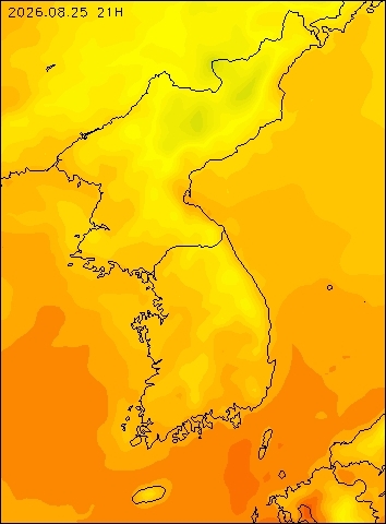 2026-08-25 21 : 00