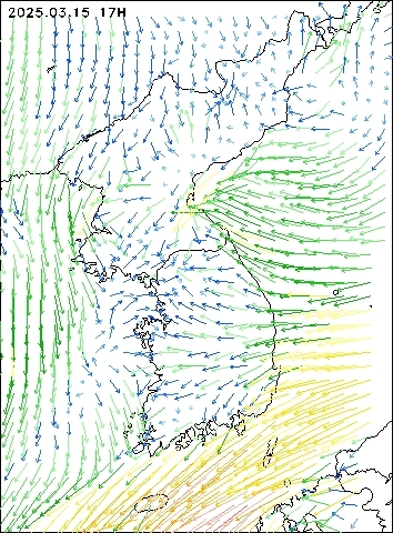 2025-03-15 17 : 00