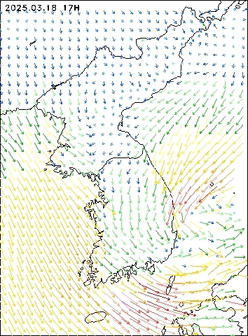 2025-03-18 17 : 00