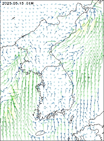 2025-05-15 01 : 00