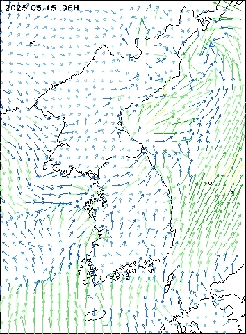 2025-05-15 06 : 00