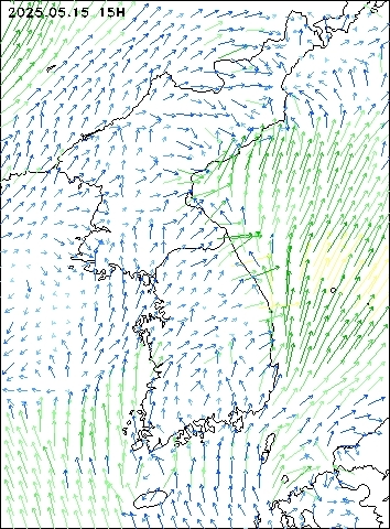 2025-05-15 15 : 00