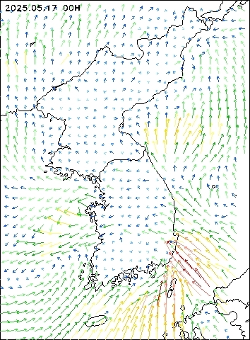 2025-05-17 00 : 00