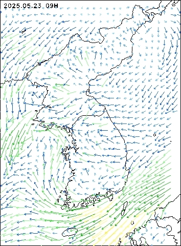 2025-05-23 09 : 00