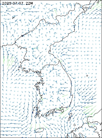 2025-07-07 22 : 00
