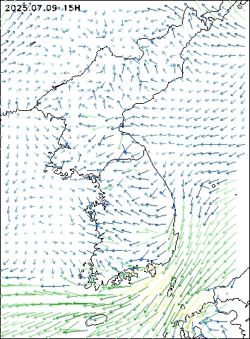 2025-07-09 15 : 00