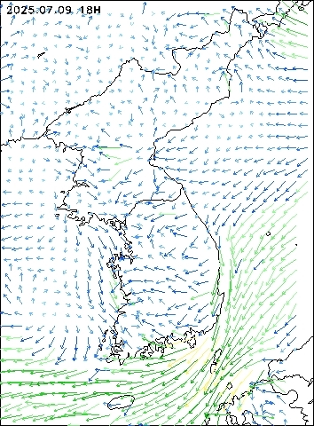 2025-07-09 18 : 00