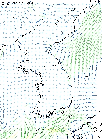 2025-07-13 09 : 00