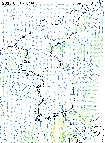 2025-07-13 21 : 00