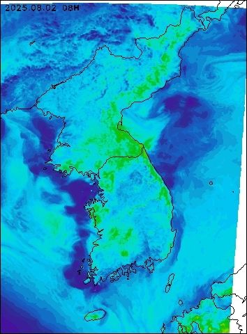 2025-08-02 09 : 00