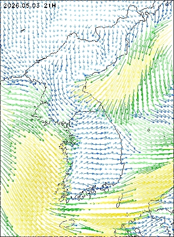 2026-05-03 21 : 00