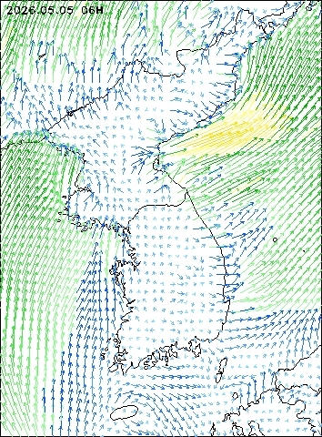 2026-05-05 06 : 00