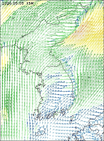 2026-05-05 15 : 00