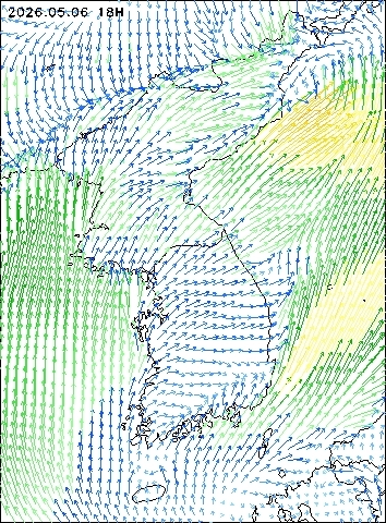 2026-05-06 18 : 00