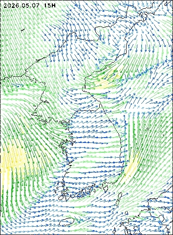2026-05-07 15 : 00