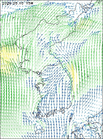 2026-05-10 15 : 00