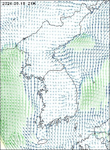 2026-05-18 21 : 00