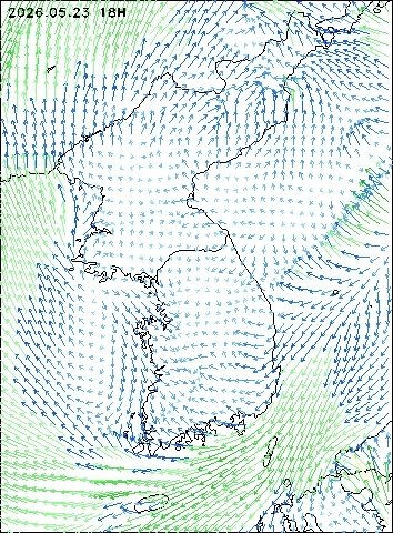 2026-05-23 18 : 00