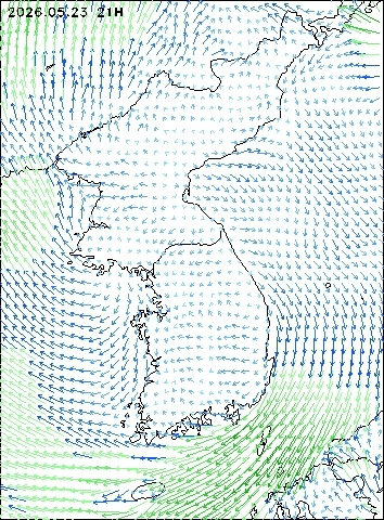 2026-05-23 21 : 00