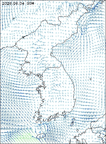 2026-06-04 00 : 00