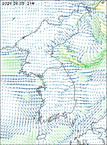 2026-06-05 21 : 00