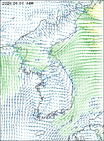 2026-06-07 18 : 00
