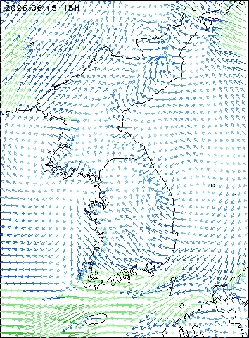 2026-06-15 15 : 00
